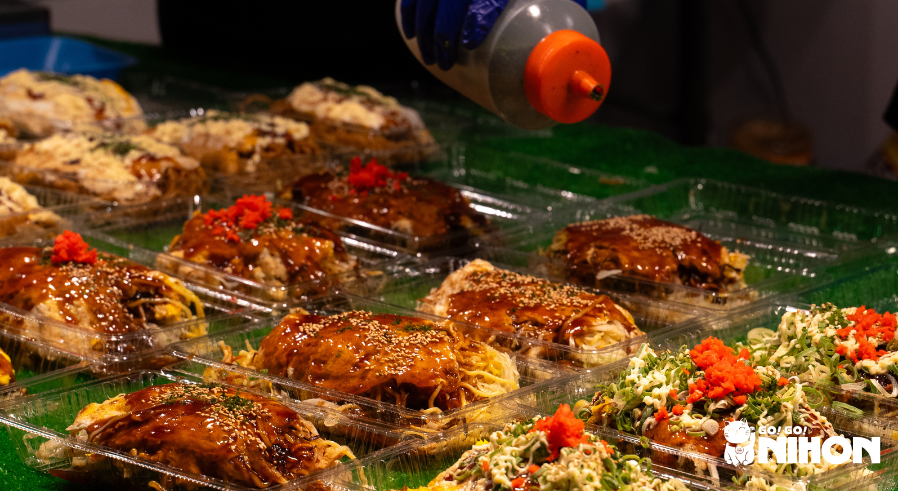 Yakisoba street food at a matsuri